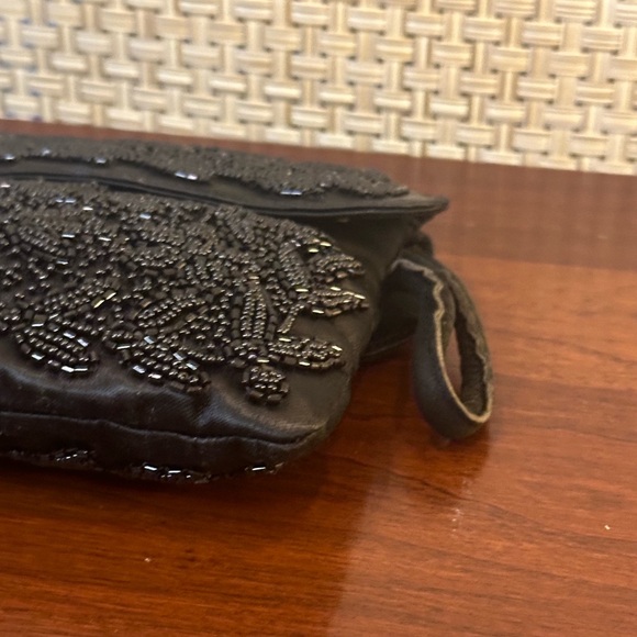🌟2xHP🌟VTG 1960 Marie Antoinette of Paris Black Micro Bead Satin Evening Clutch - Picture 14 of 15